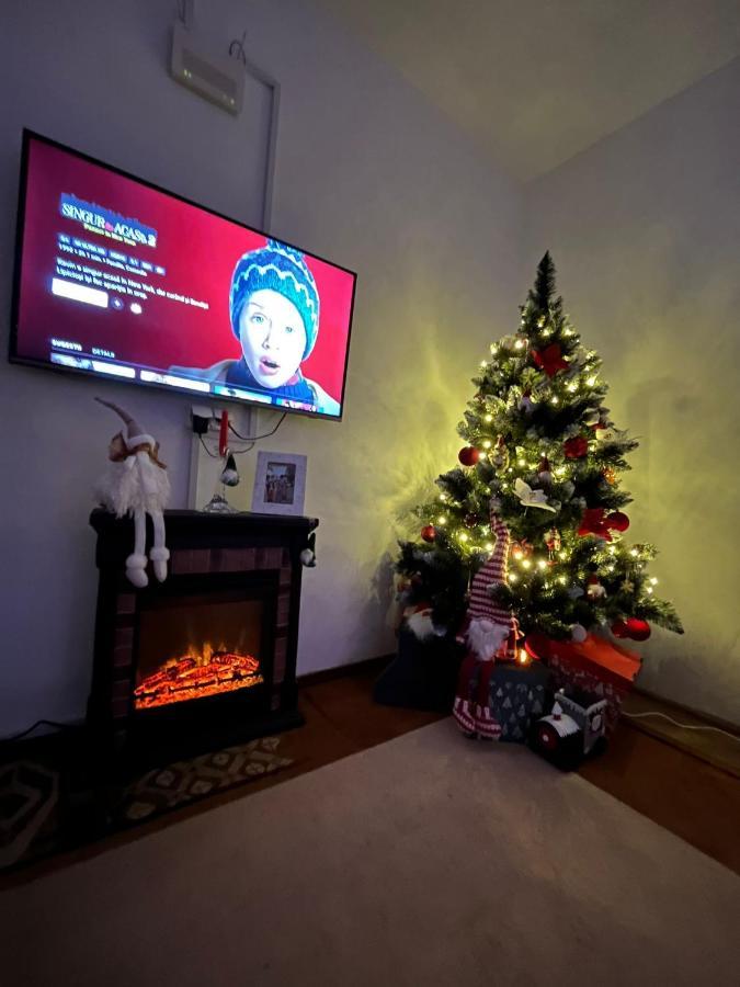 Lala'S Sweet Nest Appartement Călimăneşti Buitenkant foto