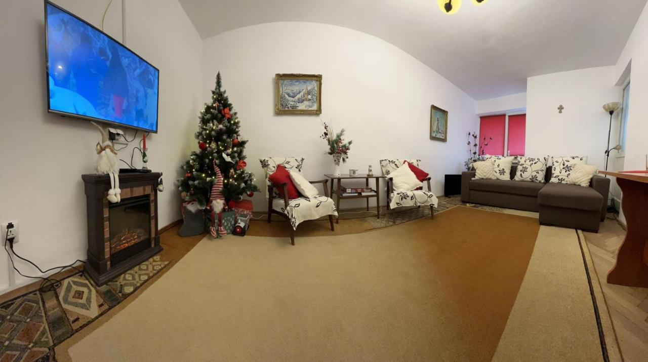 Lala'S Sweet Nest Appartement Călimăneşti Buitenkant foto